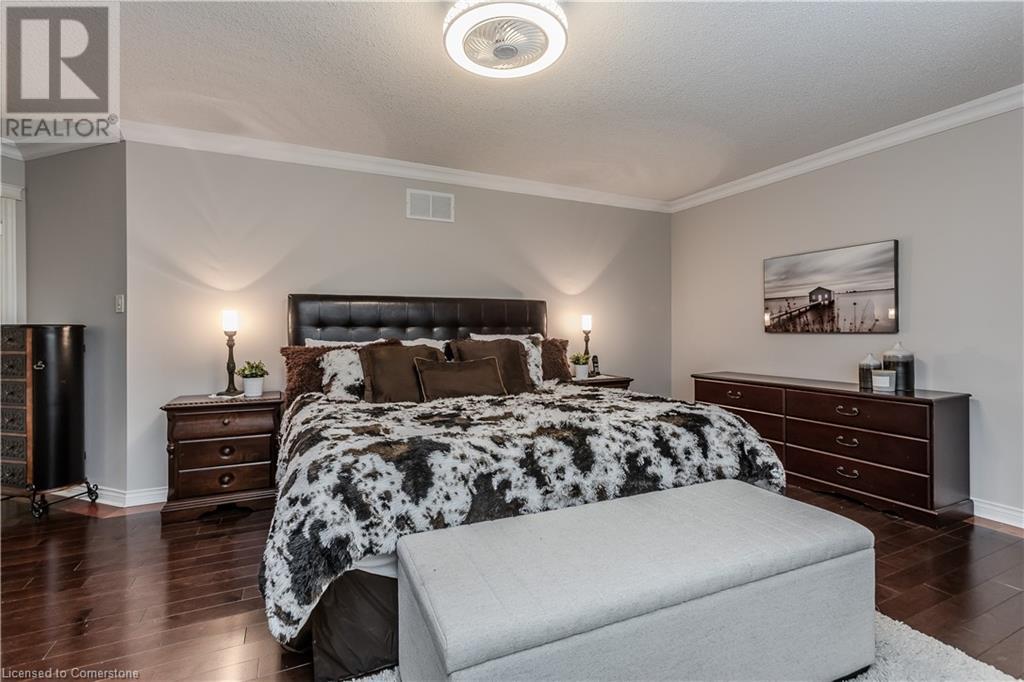 2116 Woodsmere Court, Burlington, Ontario  L7L 6J5 - Photo 26 - 40738722
