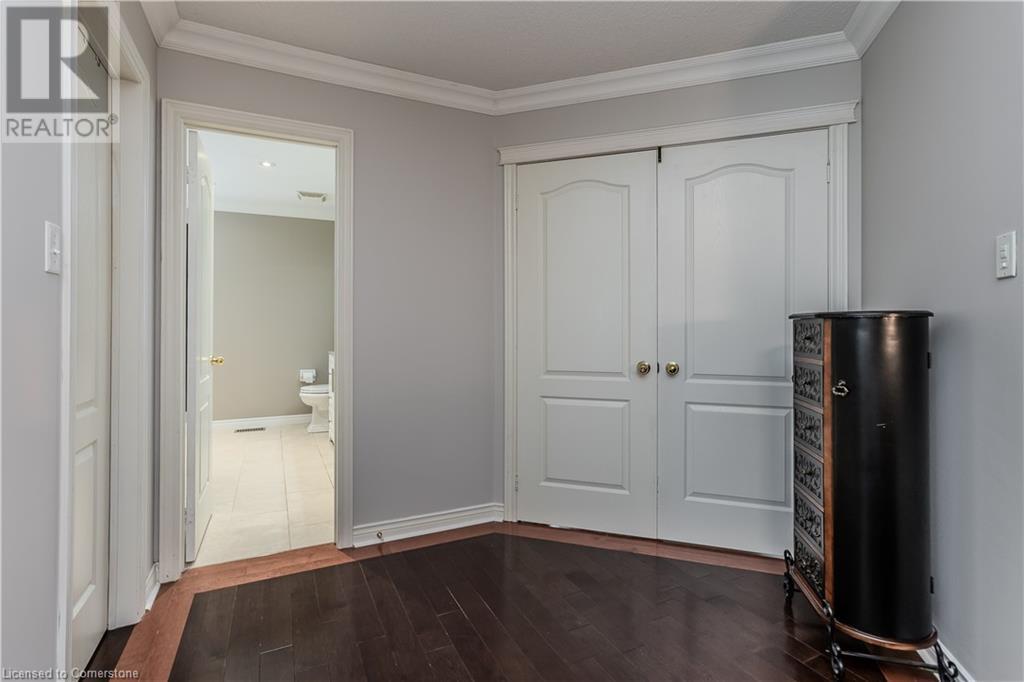 2116 Woodsmere Court, Burlington, Ontario  L7L 6J5 - Photo 28 - 40738722
