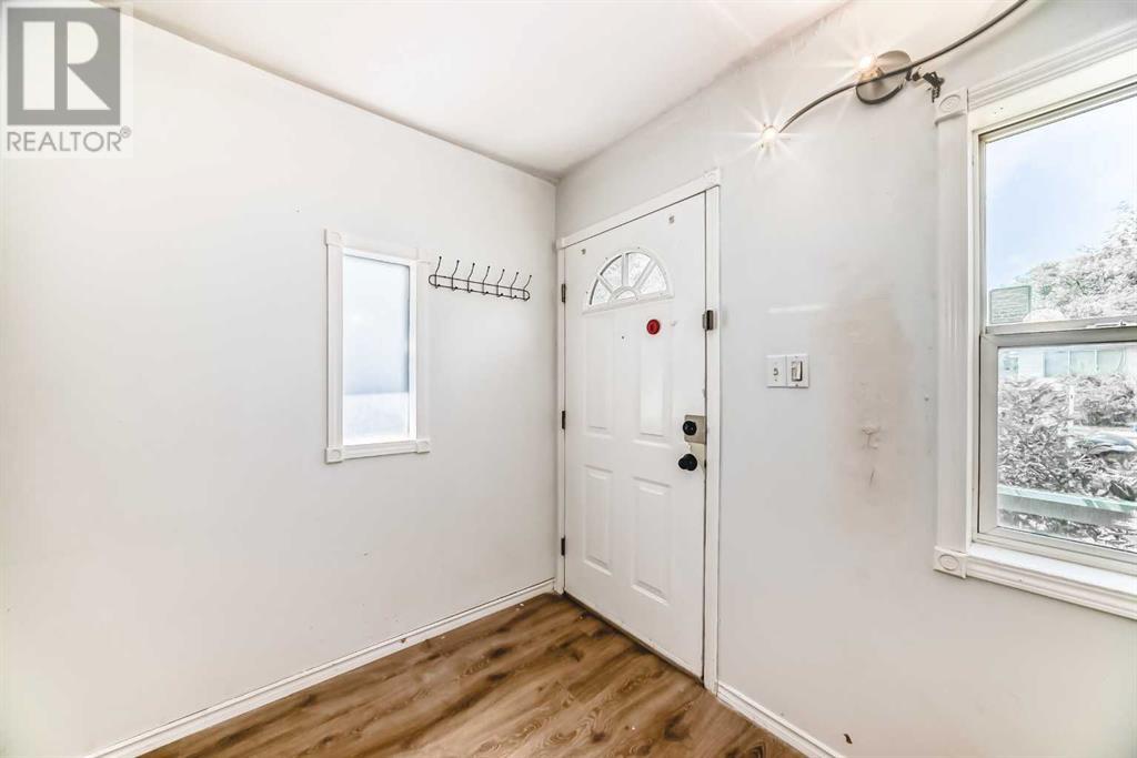 Property at 7614 24 Street SE image 4
