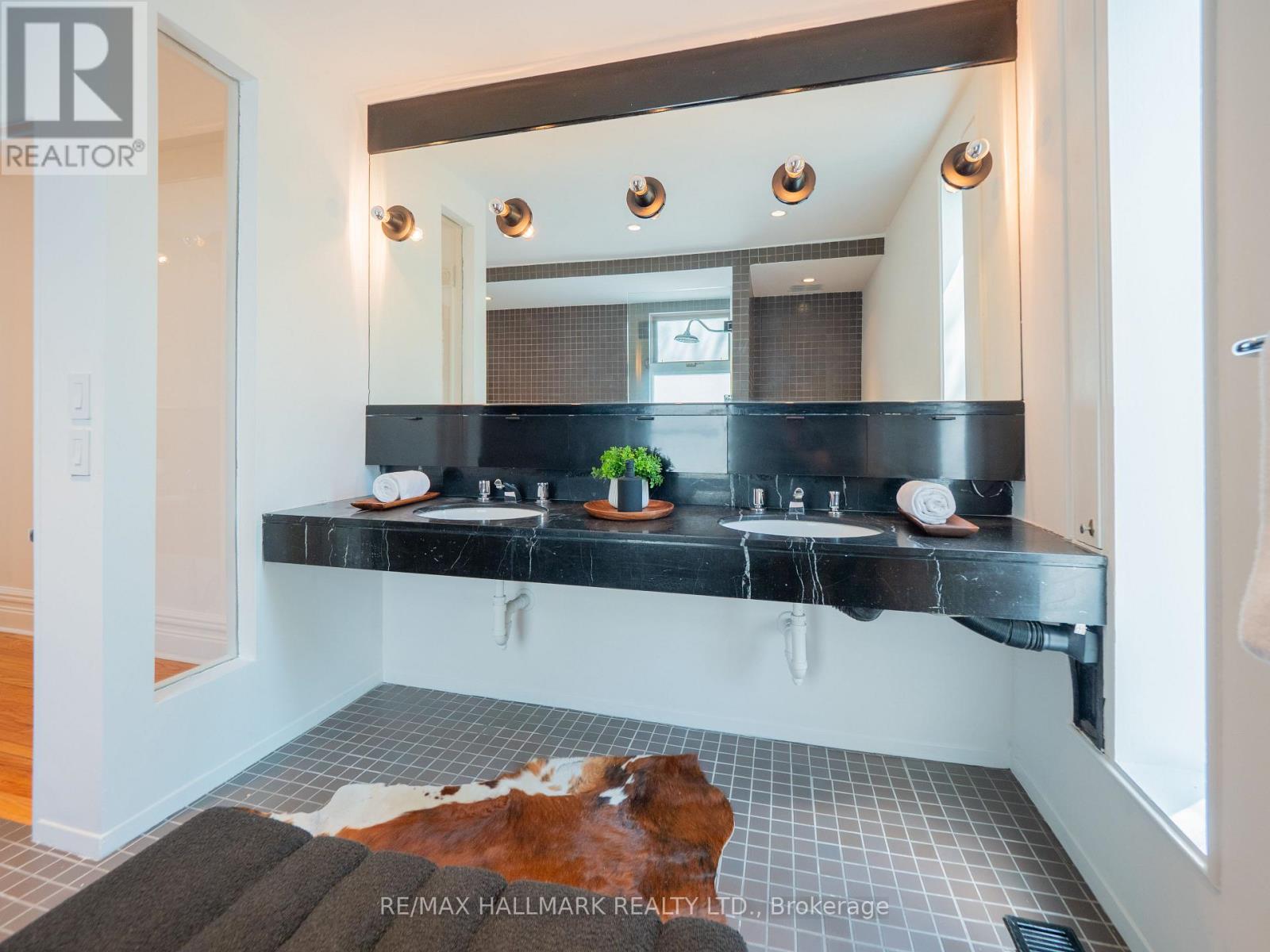67 Langley Avenue, Toronto (North Riverdale), Ontario  M4K 1B4 - Photo 26 - E12212477