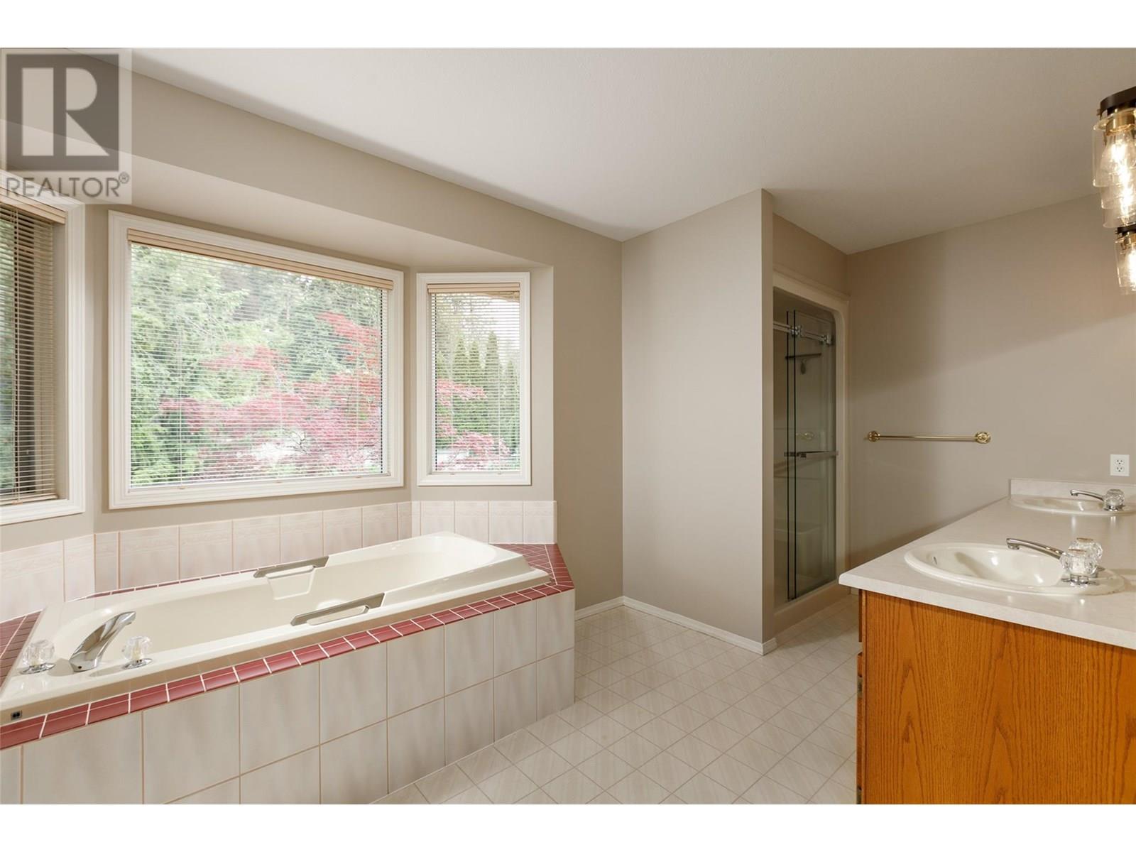 1234 Bowes Road, West Kelowna, British Columbia  V1Z 2R1 - Photo 27 - 10351651