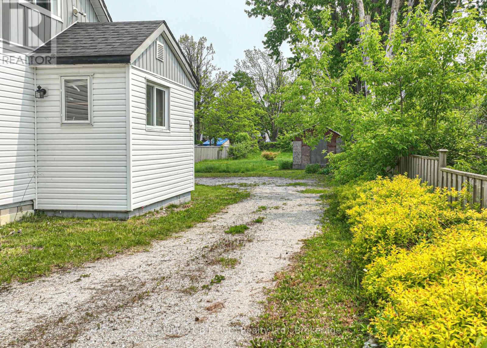 382 West Street N, Orillia, Ontario  L3V 5E6 - Photo 4 - S12212787
