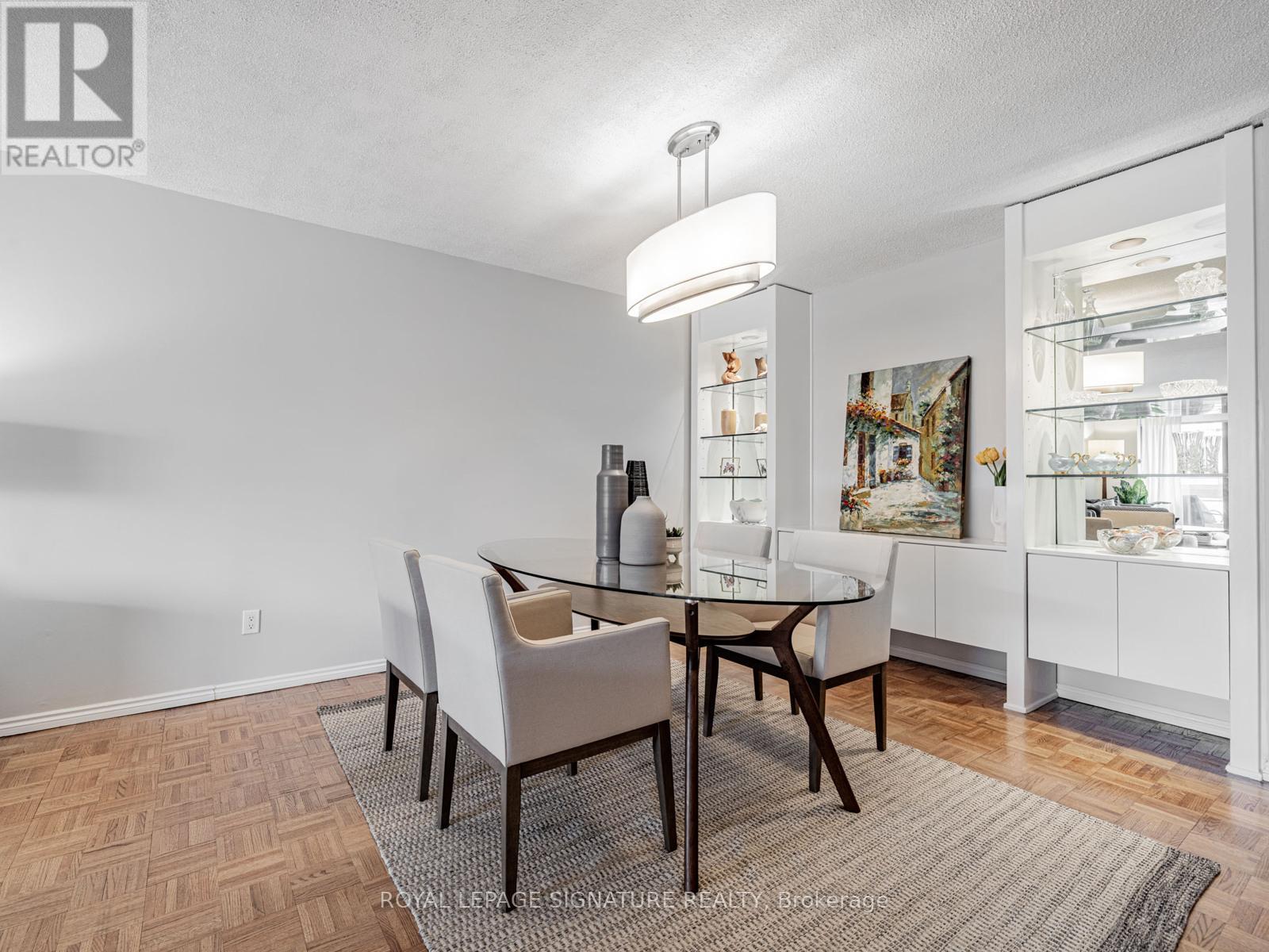 1104 - 61 St Clair Avenue W, Toronto (Yonge-St. Clair), Ontario  M4V 2Y8 - Photo 12 - C12101579