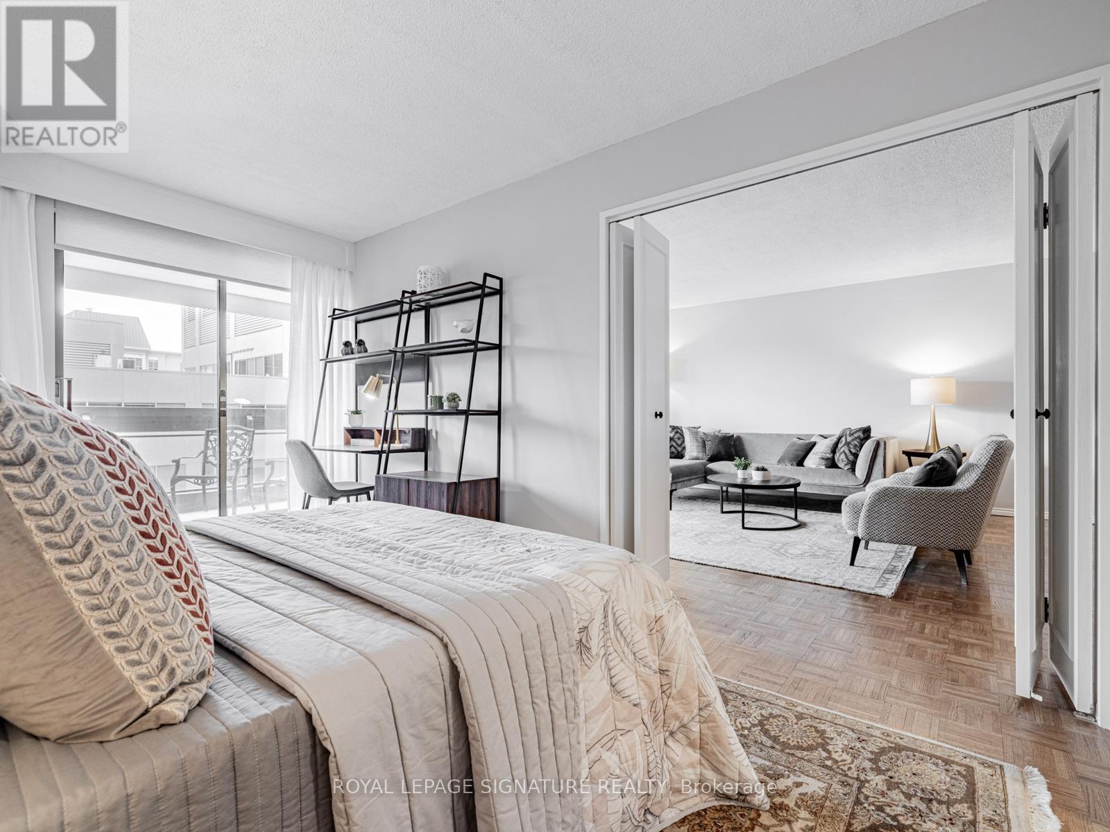 1104 - 61 St Clair Avenue W, Toronto (Yonge-St. Clair), Ontario  M4V 2Y8 - Photo 23 - C12101579