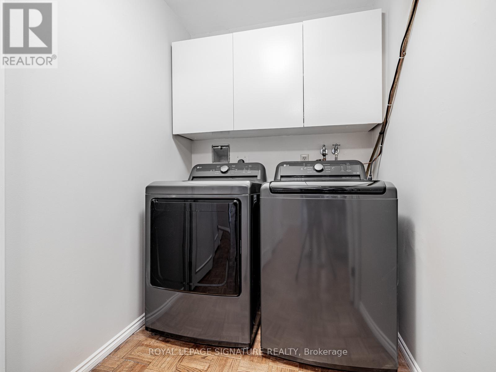 1104 - 61 St Clair Avenue W, Toronto (Yonge-St. Clair), Ontario  M4V 2Y8 - Photo 27 - C12101579