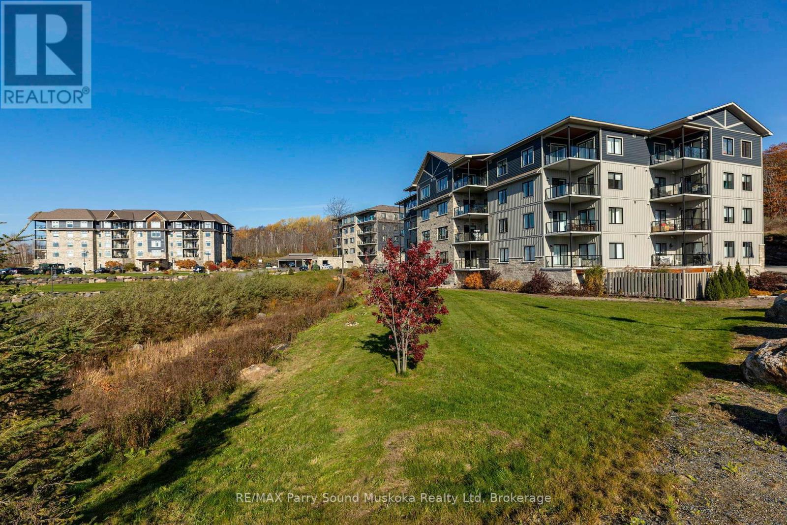 303 - 11b Salt Dock Road, Parry Sound, Ontario  P2A 3B6 - Photo 6 - X12212818