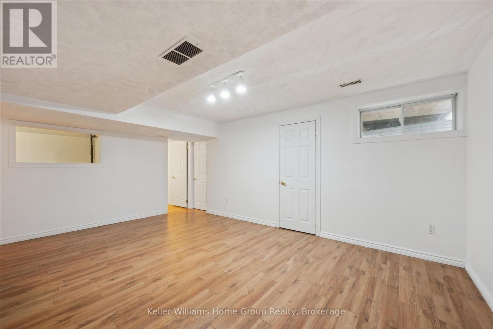 60 Camm Crescent, Guelph, Ontario  N1L 1K2 - Photo 28 - X12212827