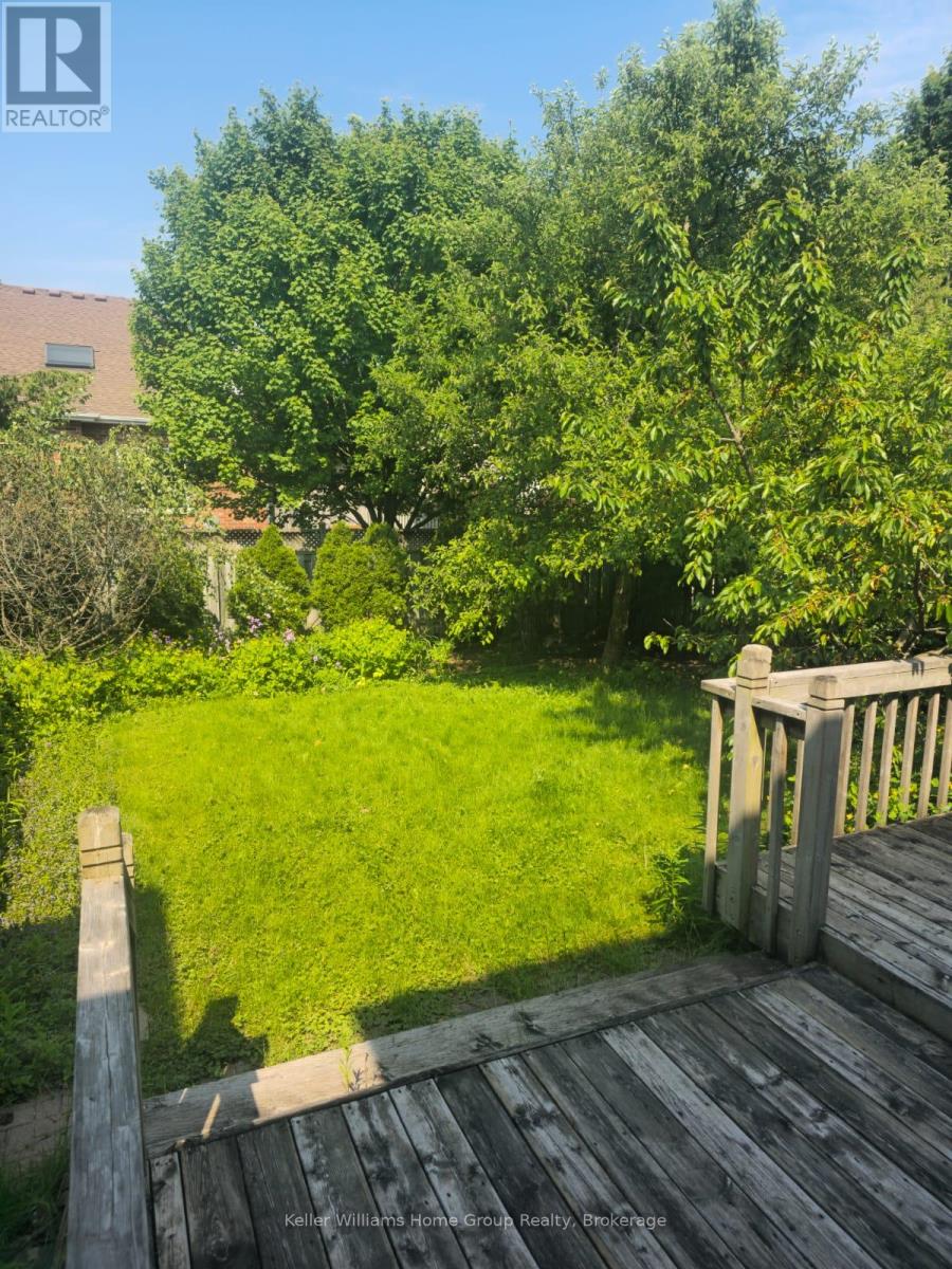 60 Camm Crescent, Guelph, Ontario  N1L 1K2 - Photo 34 - X12212827