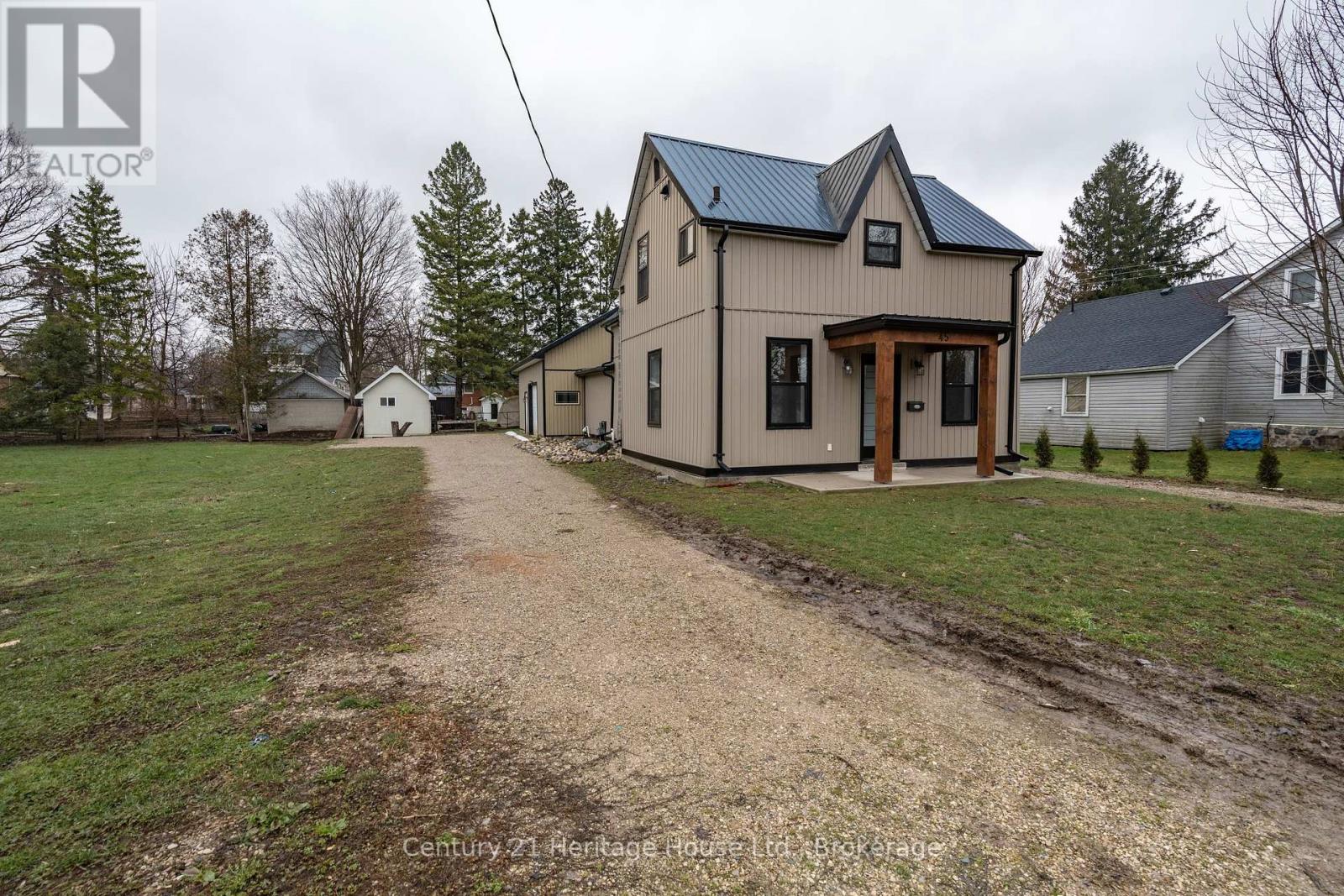 45 Brownlee Street S, South Bruce, Ontario  N0G 2S0 - Photo 2 - X12212869