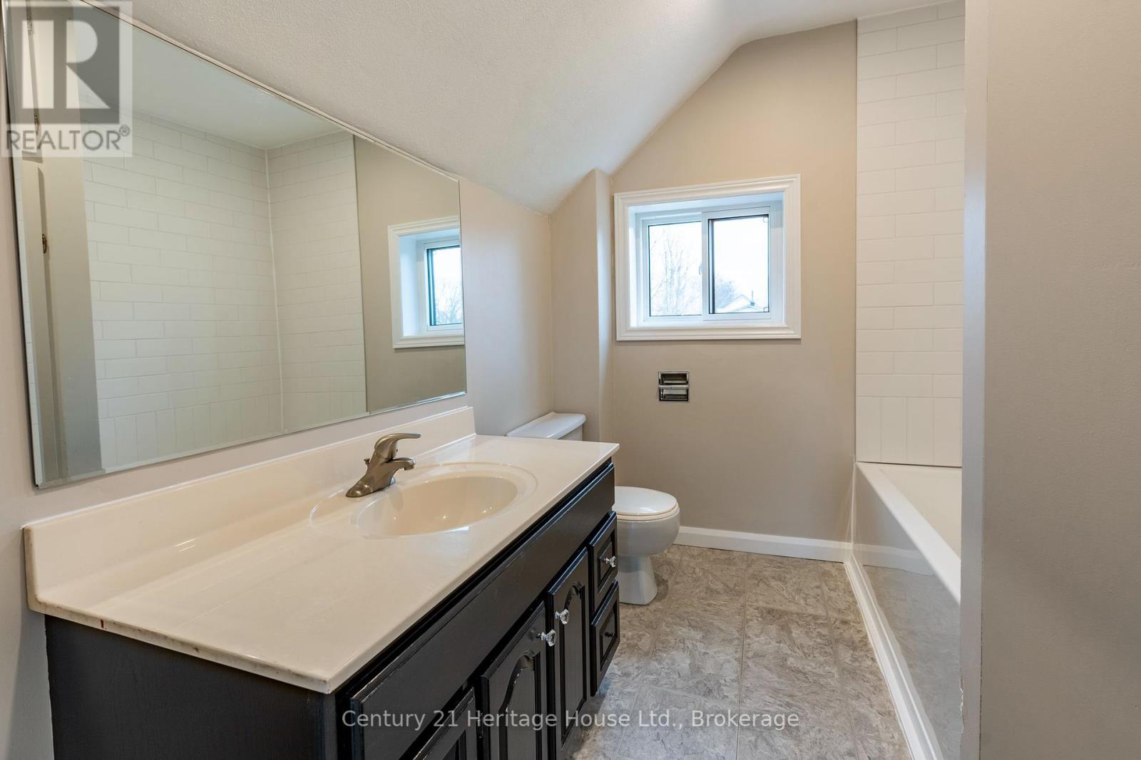 45 Brownlee Street S, South Bruce, Ontario  N0G 2S0 - Photo 30 - X12212869