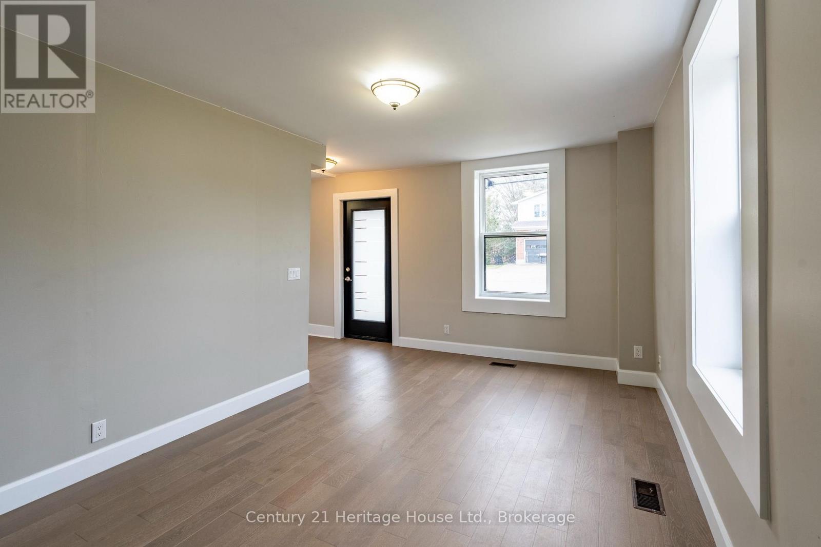 45 Brownlee Street S, South Bruce, Ontario  N0G 2S0 - Photo 8 - X12212869