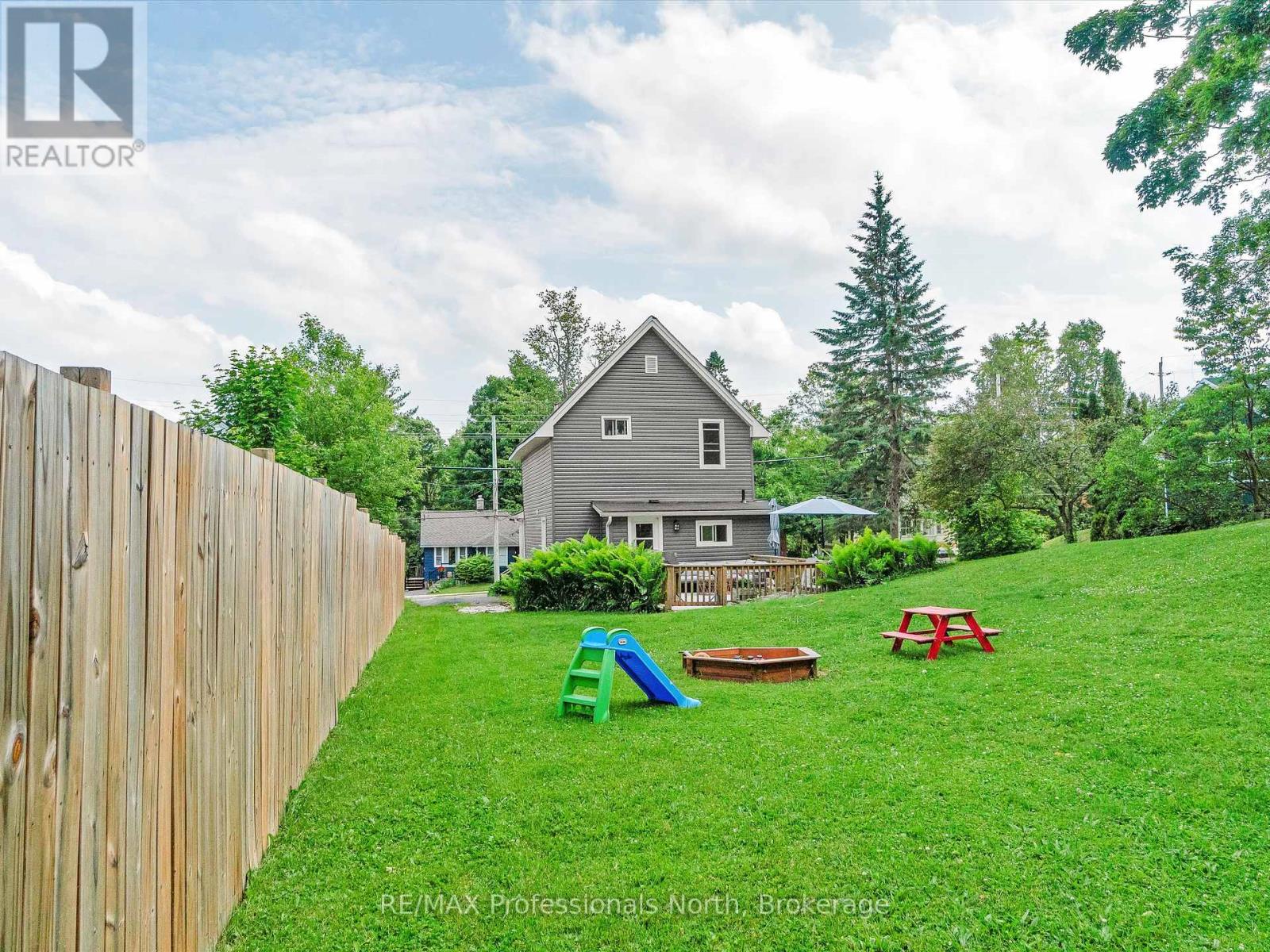 67 Ontario Street, Bracebridge, Ontario  P1L 2A3 - Photo 24 - X12212882