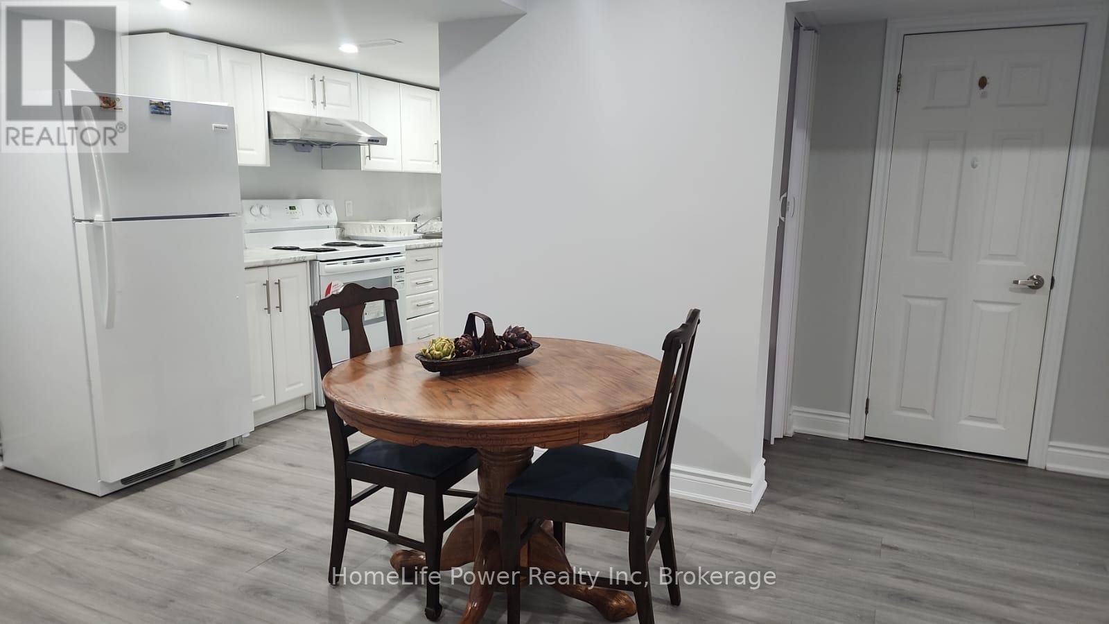 Basement - 43 Saddlebrook Court W, Kitchener, Ontario  N2R 1W7 - Photo 4 - X12212898