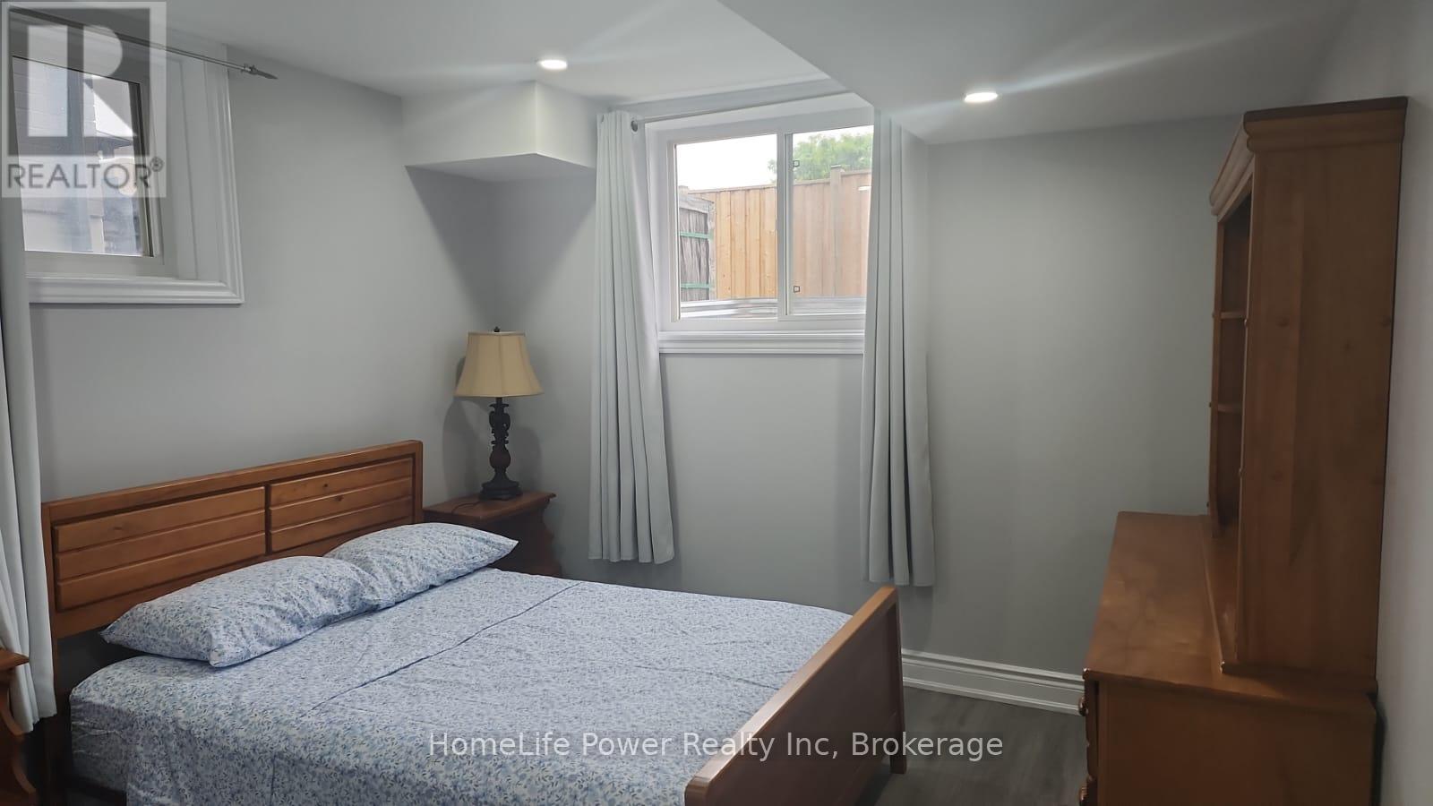 Basement - 43 Saddlebrook Court W, Kitchener, Ontario  N2R 1W7 - Photo 6 - X12212898
