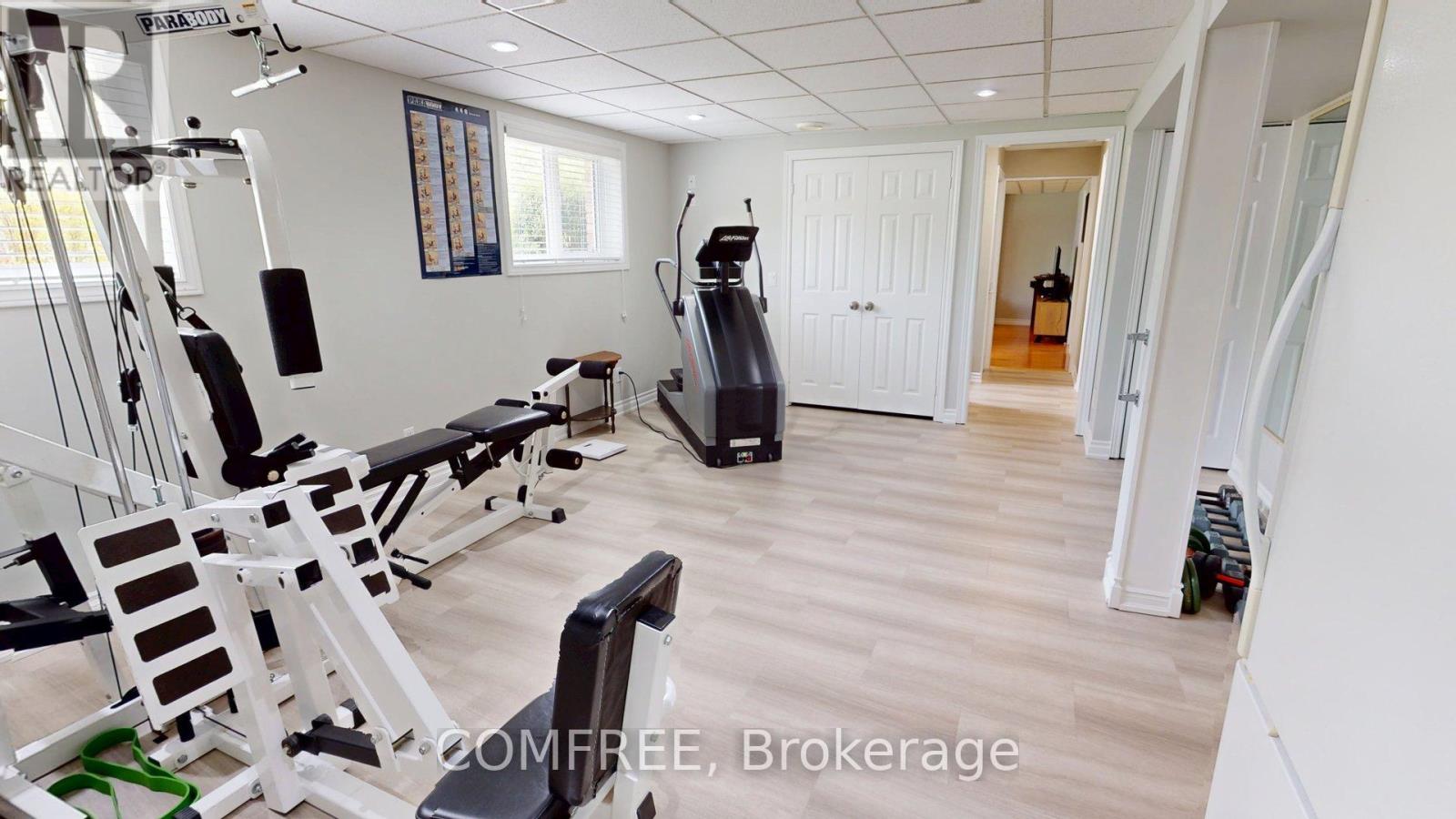 63 Bailey Crescent, Tiny, Ontario  L0L 2T0 - Photo 23 - S12212903