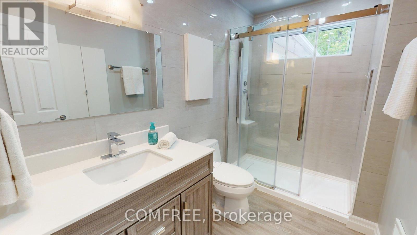 63 Bailey Crescent, Tiny, Ontario  L0L 2T0 - Photo 9 - S12212903