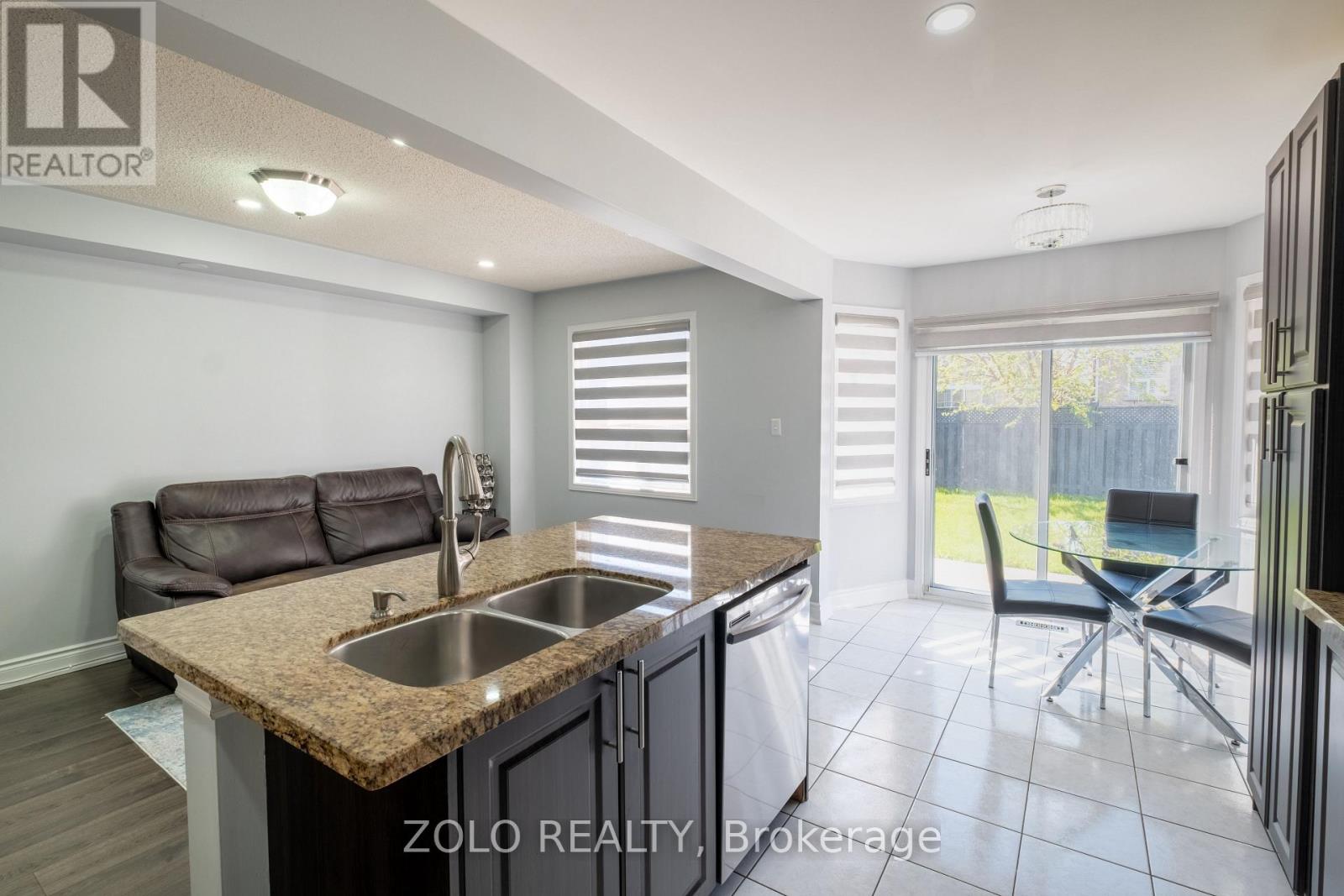 16 Flatfield Way, Brampton, Ontario  L6P 1N7 - Photo 12 - W12176376