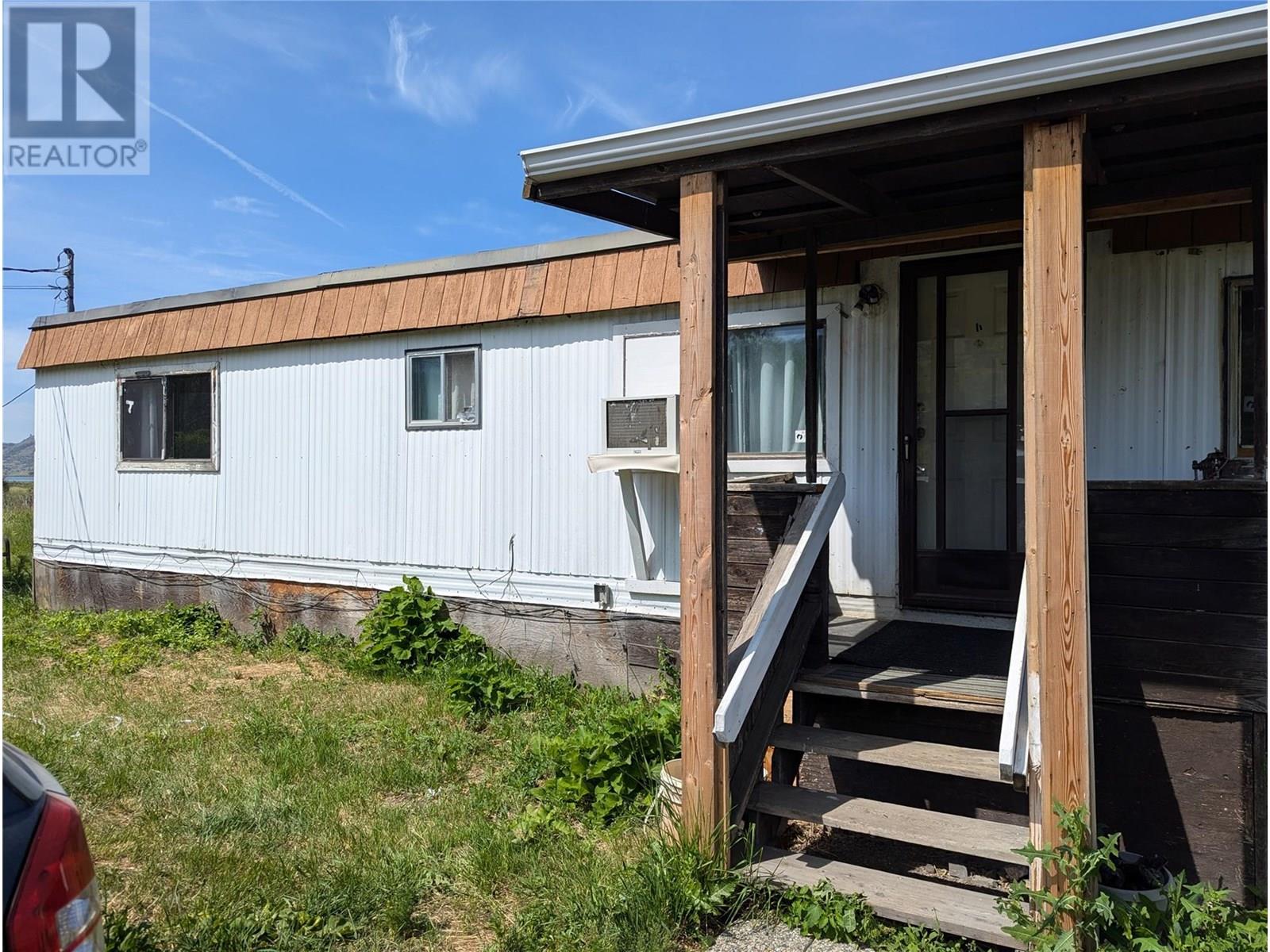 7340 Crane Road, Vernon, British Columbia  V1B 3R6 - Photo 11 - 10350039