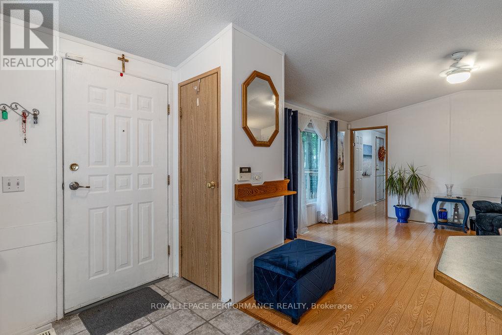 1080 Teena Colleen Private, Ottawa, Ontario  K4P 1C6 - Photo 12 - X12212746