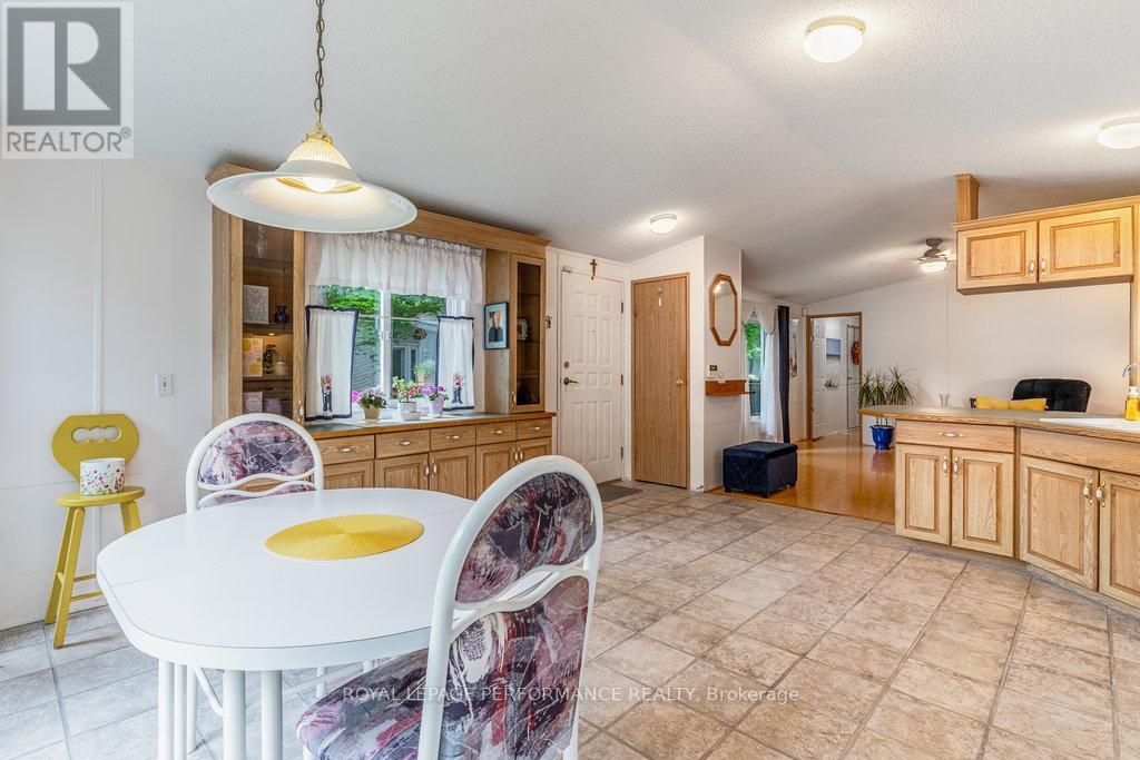 1080 Teena Colleen Private, Ottawa, Ontario  K4P 1C6 - Photo 19 - X12212746