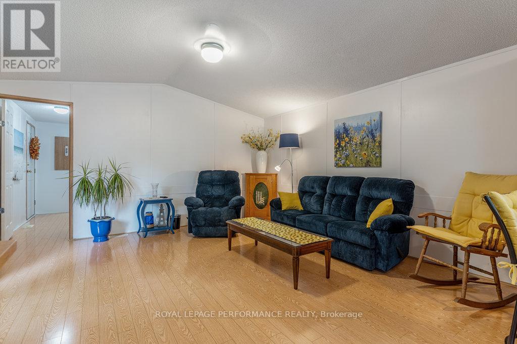 1080 Teena Colleen Private, Ottawa, Ontario  K4P 1C6 - Photo 22 - X12212746