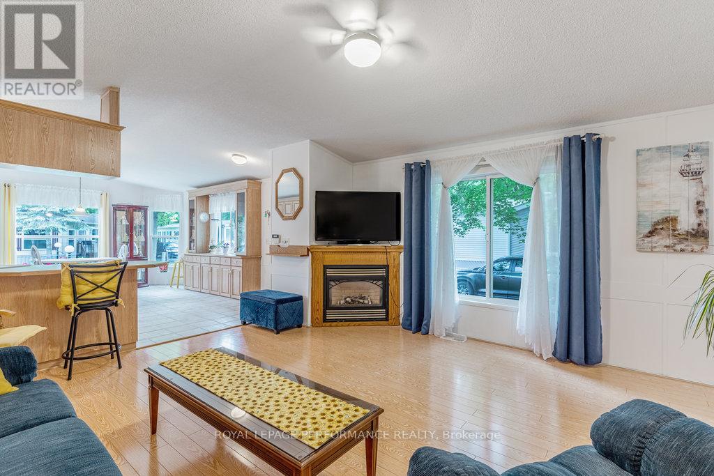 1080 Teena Colleen Private, Ottawa, Ontario  K4P 1C6 - Photo 24 - X12212746