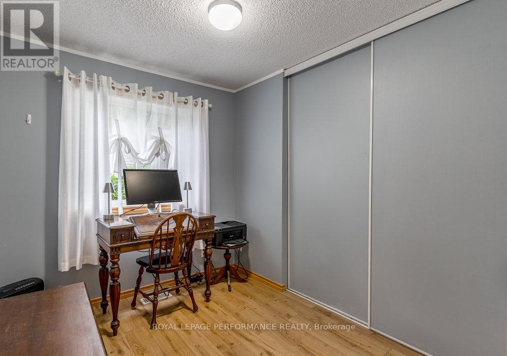 1080 Teena Colleen Private, Ottawa, Ontario  K4P 1C6 - Photo 29 - X12212746