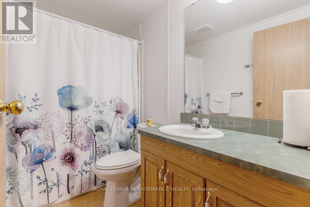 1080 Teena Colleen Private, Ottawa, Ontario  K4P 1C6 - Photo 30 - X12212746