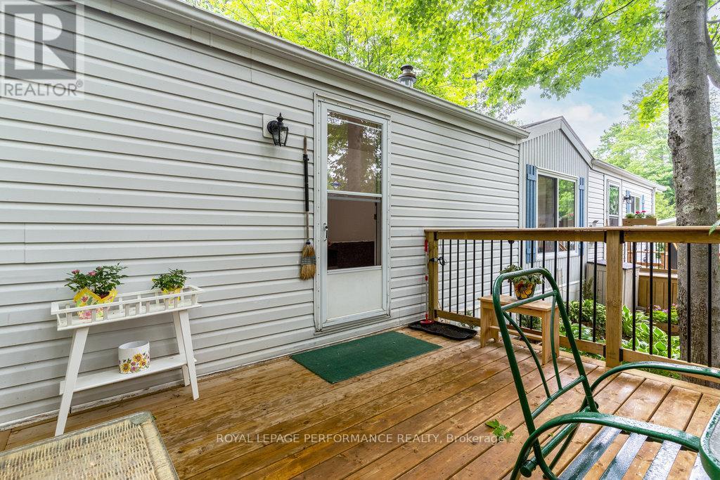 1080 Teena Colleen Private, Ottawa, Ontario  K4P 1C6 - Photo 37 - X12212746