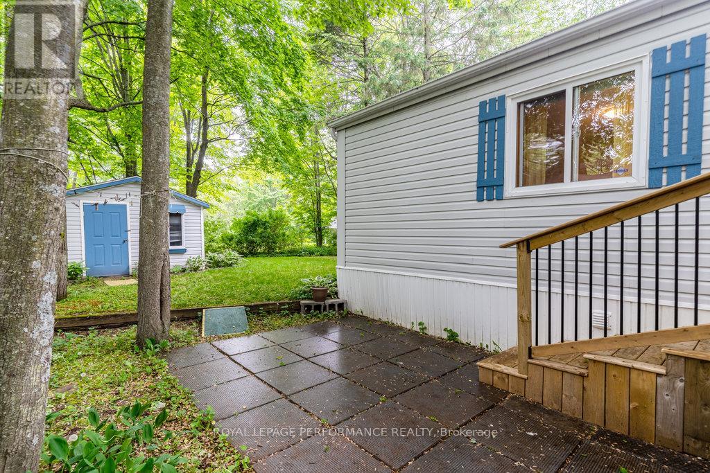 1080 Teena Colleen Private, Ottawa, Ontario  K4P 1C6 - Photo 38 - X12212746