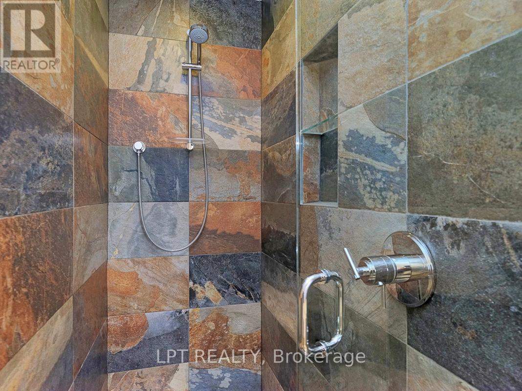 223 Cowley Avenue, Ottawa, Ontario  K1Y 0G8 - Photo 28 - X12212754