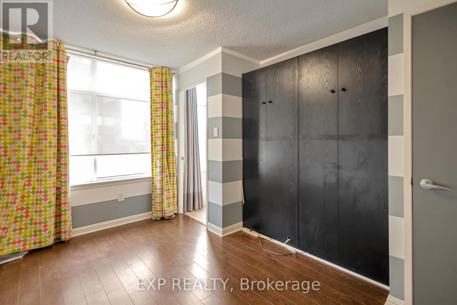 601 - 900 Yonge Street, Toronto (Annex), Ontario  M4W 3P5 - Photo 24 - C12212591