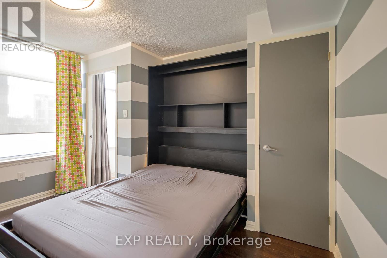 601 - 900 Yonge Street, Toronto (Annex), Ontario  M4W 3P5 - Photo 25 - C12212591
