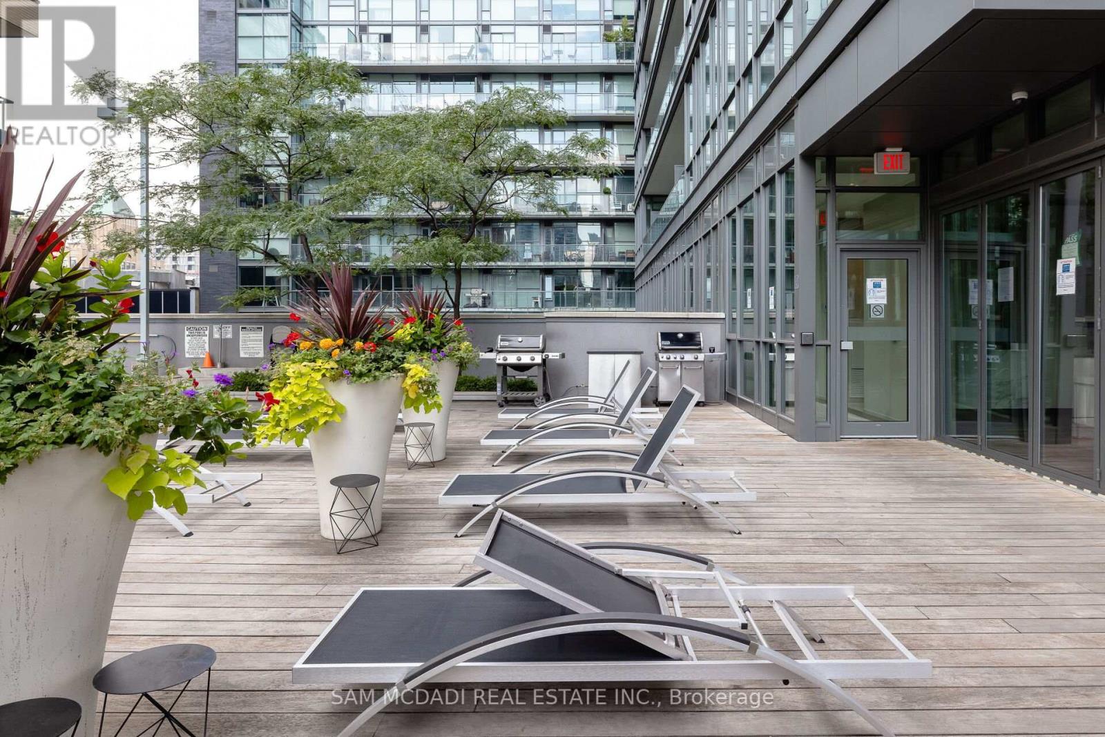 1108 - 8 Charlotte Street, Toronto (Waterfront Communities), Ontario  M5V 0K4 - Photo 21 - C12212595