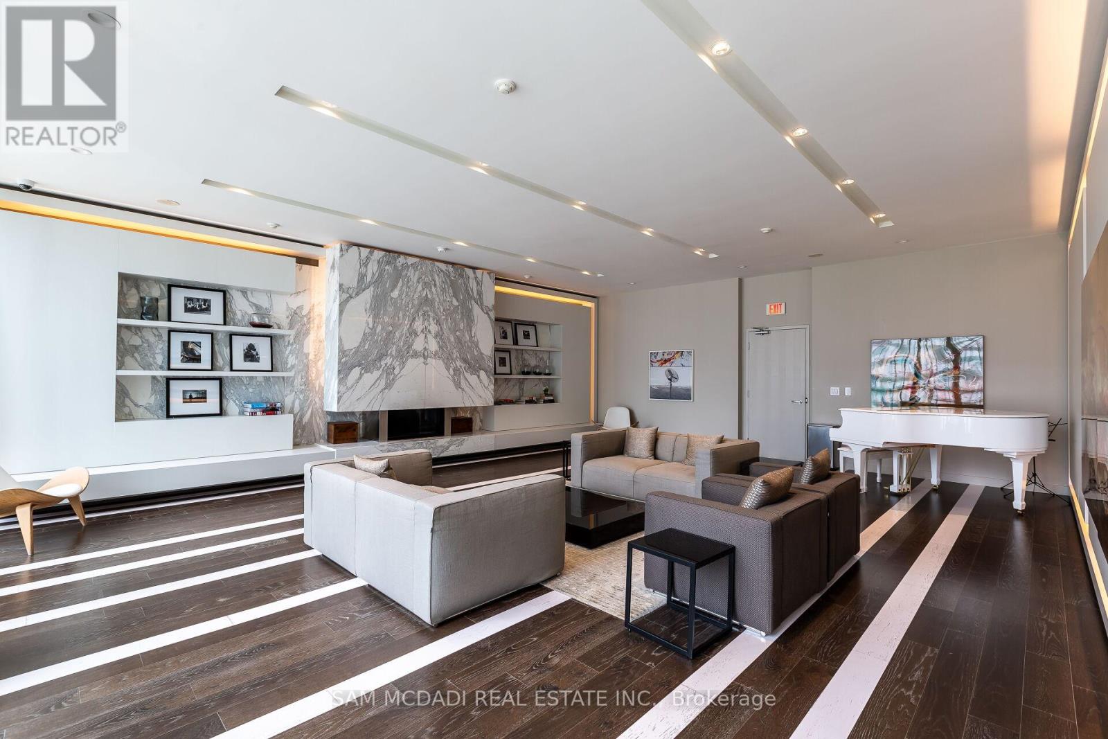 1108 - 8 Charlotte Street, Toronto (Waterfront Communities), Ontario  M5V 0K4 - Photo 24 - C12212595