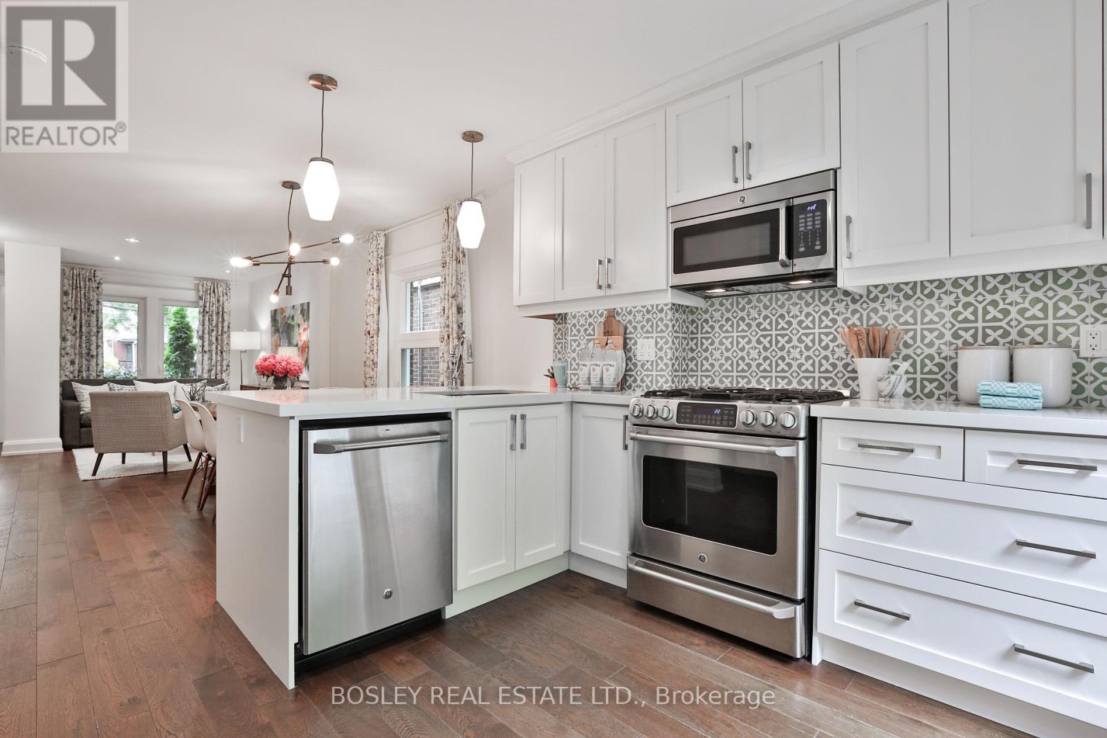 69 Forman Avenue, Toronto (Mount Pleasant East), Ontario  M4S 2R4 - Photo 14 - C12212600