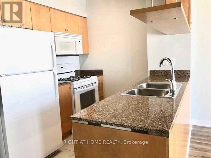 1809 - 5 Mariner Terrace, Toronto, Ontario  M5V 3V6 - Photo 6 - C12212611