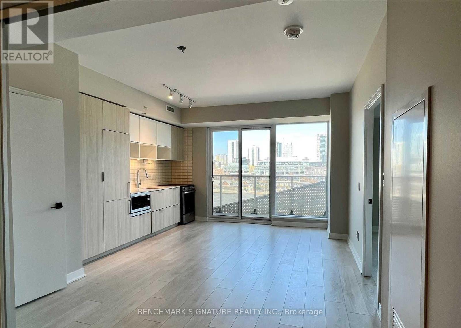 818 - 60 Tannery Road, Toronto, Ontario  M5A 0S8 - Photo 1 - C12212628