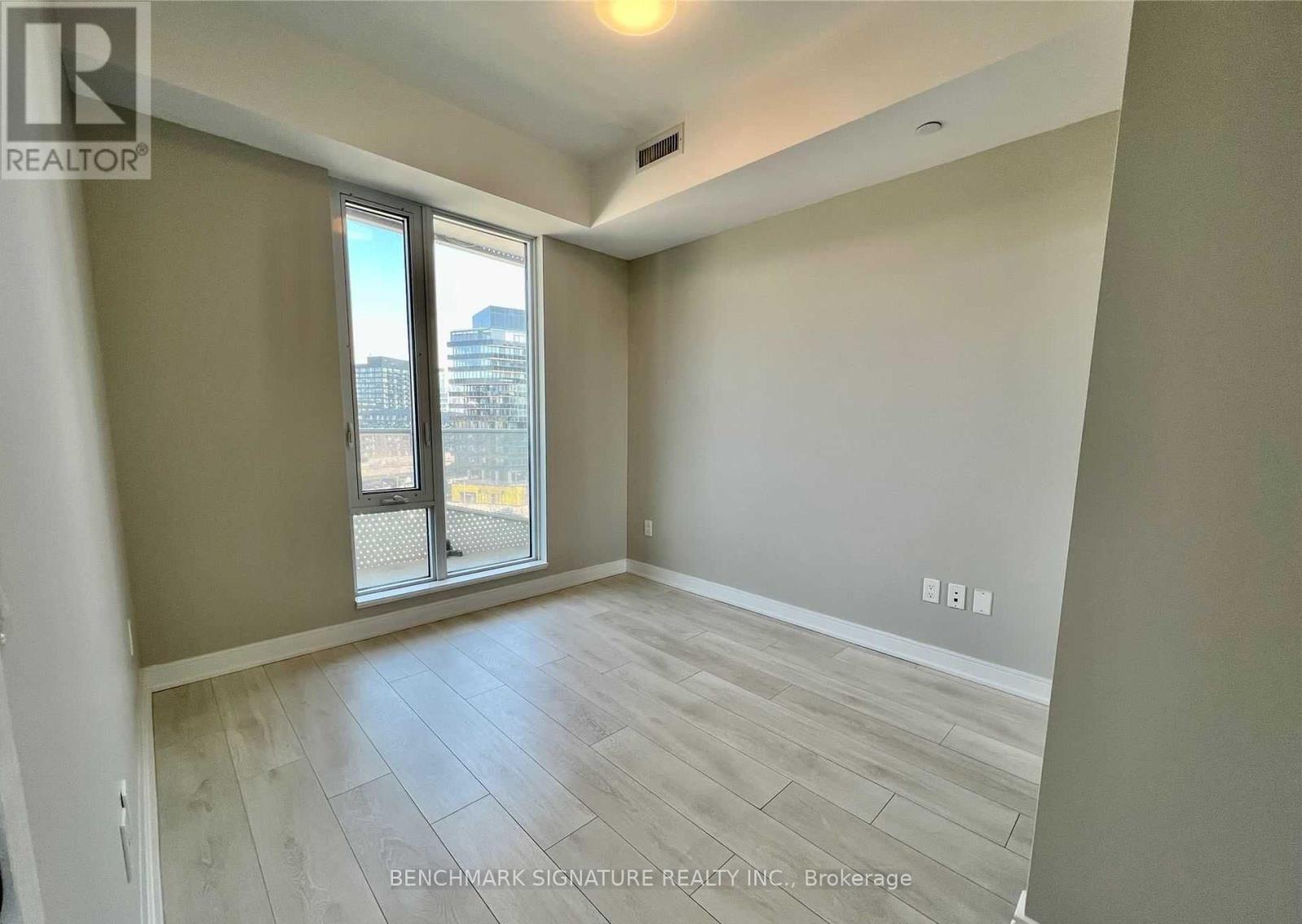 818 - 60 Tannery Road, Toronto, Ontario  M5A 0S8 - Photo 10 - C12212628