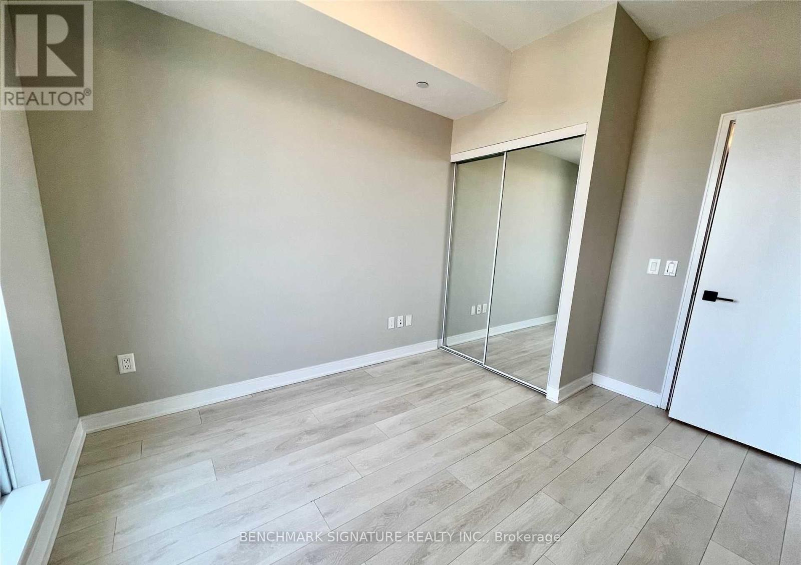 818 - 60 Tannery Road, Toronto, Ontario  M5A 0S8 - Photo 11 - C12212628