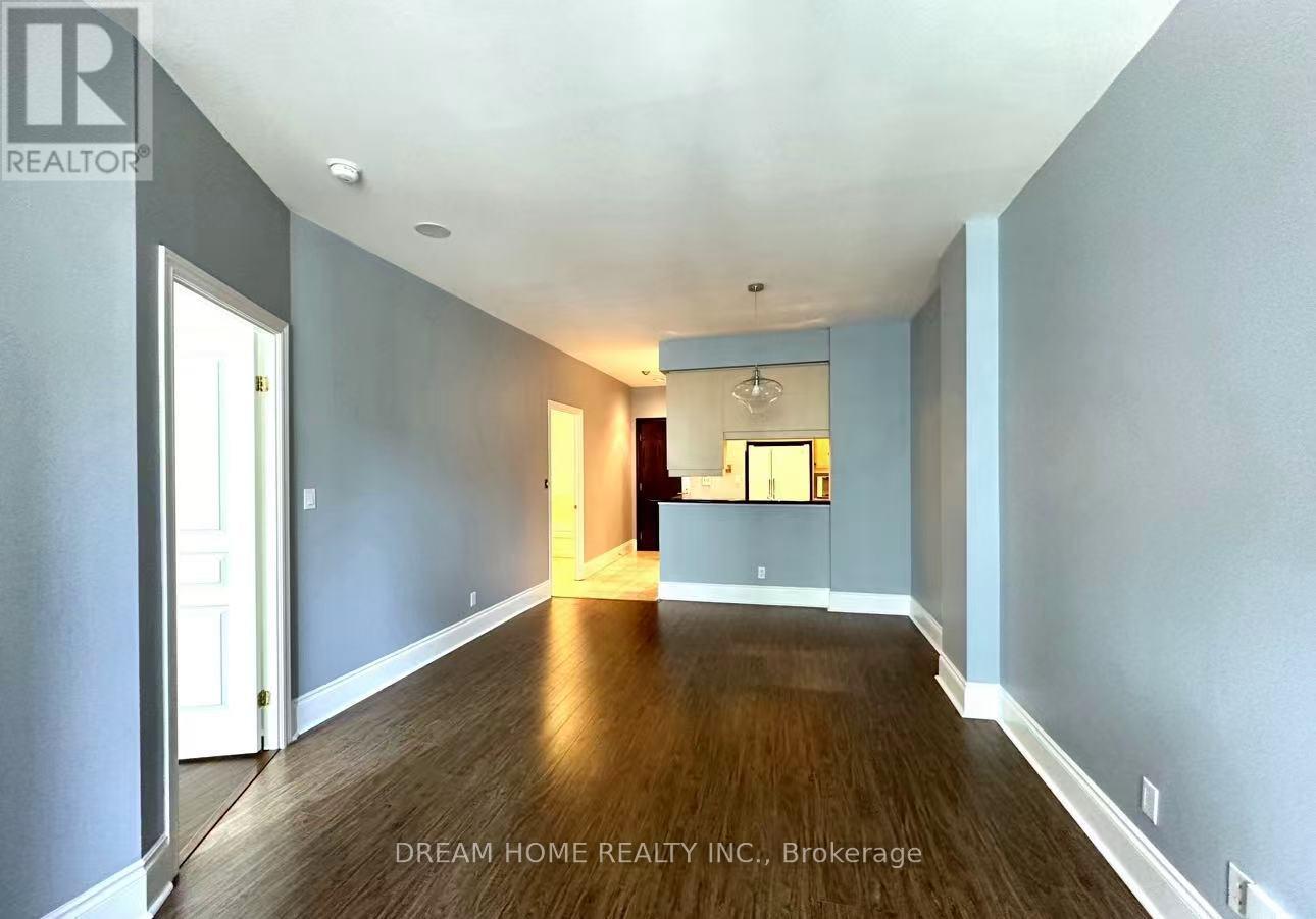 1207 - 102 Bloor Street W, Toronto, Ontario  M5S 1M8 - Photo 2 - C12212641