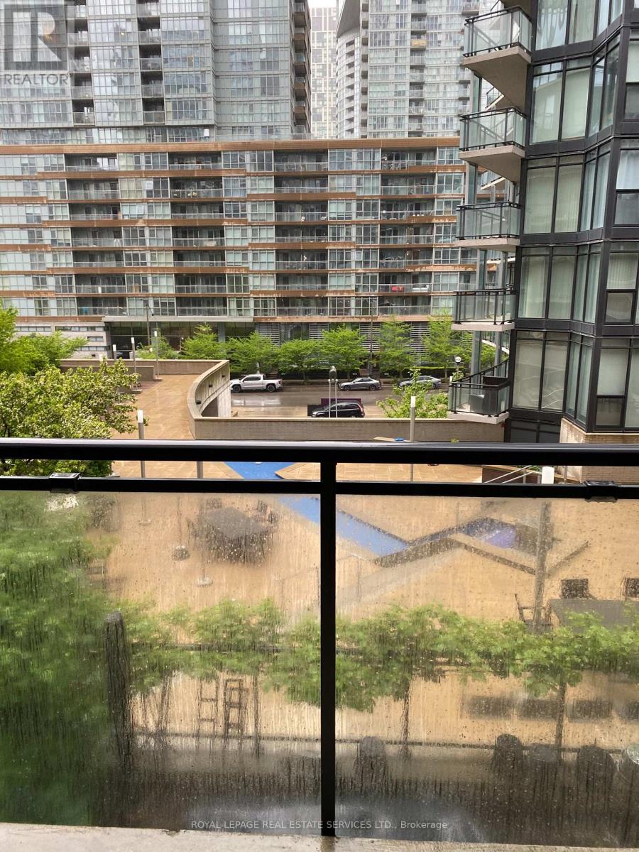 526 - 8 Telegram Mews, Toronto, Ontario  M5V 3Z5 - Photo 23 - C12212449