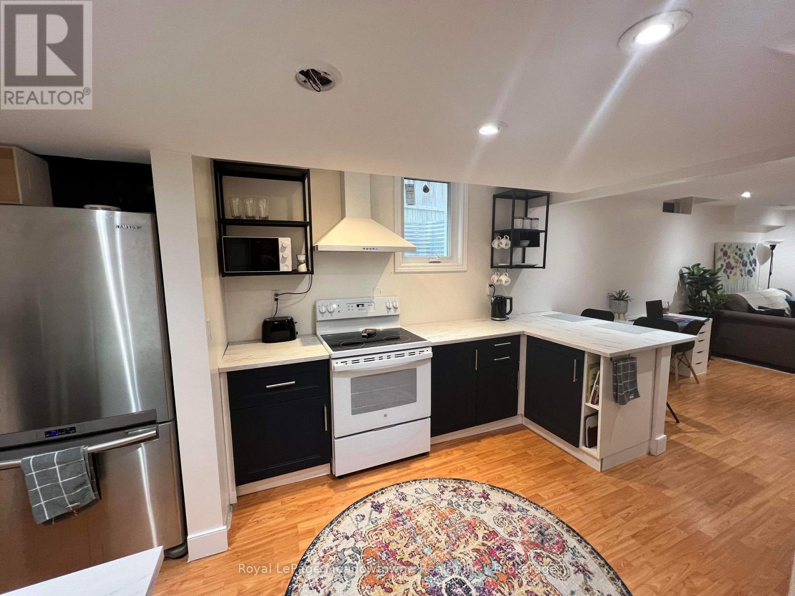 45 DILLS (LOWER) CRESCENT, milton (de dempsey), Ontario