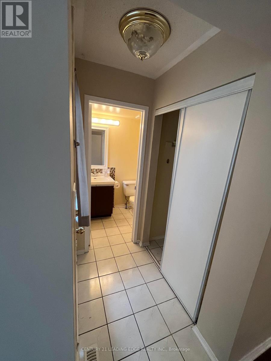 34b - 5865 Dalebrook Crescent, Mississauga, Ontario  L5M 5X1 - Photo 16 - W12193411