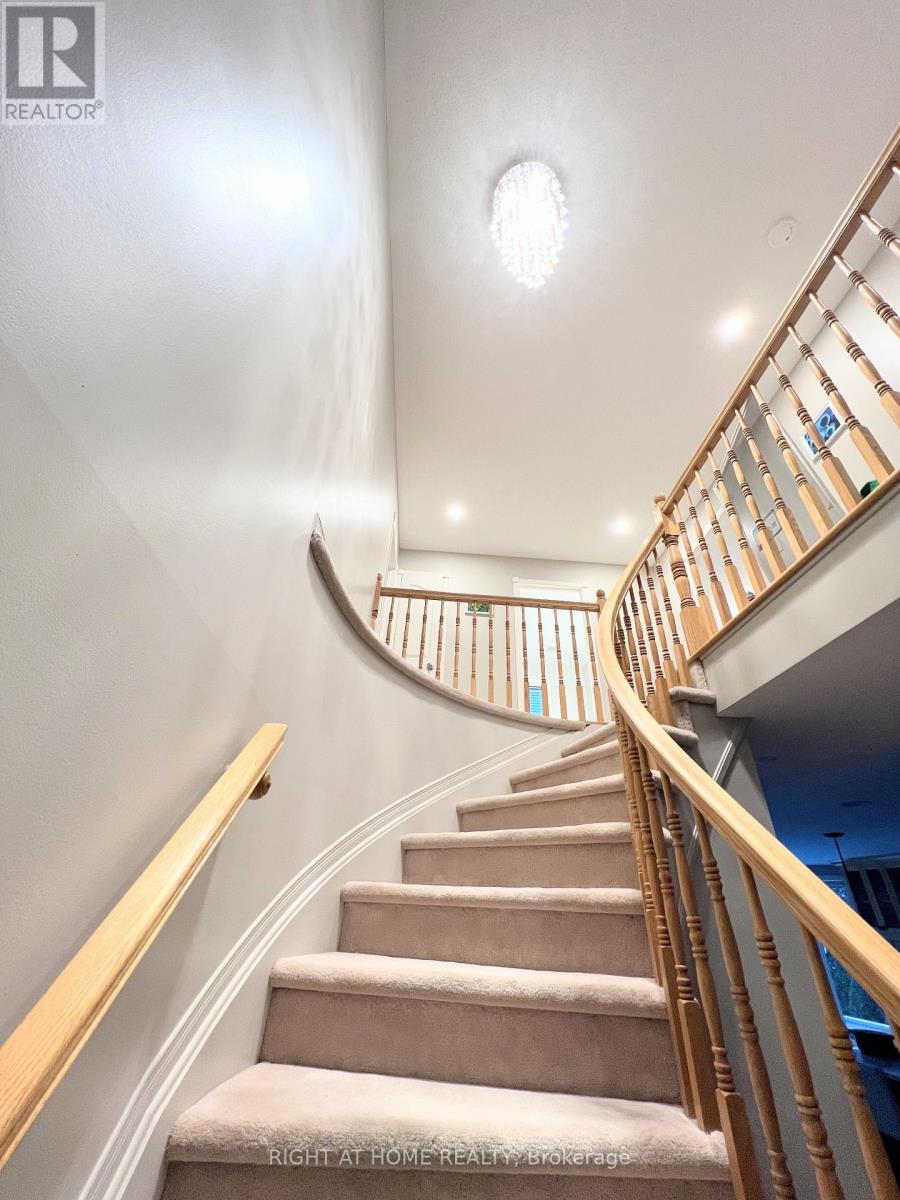 31 Forillon Crescent, Ottawa, Ontario  K2M 2W7 - Photo 24 - X12211389