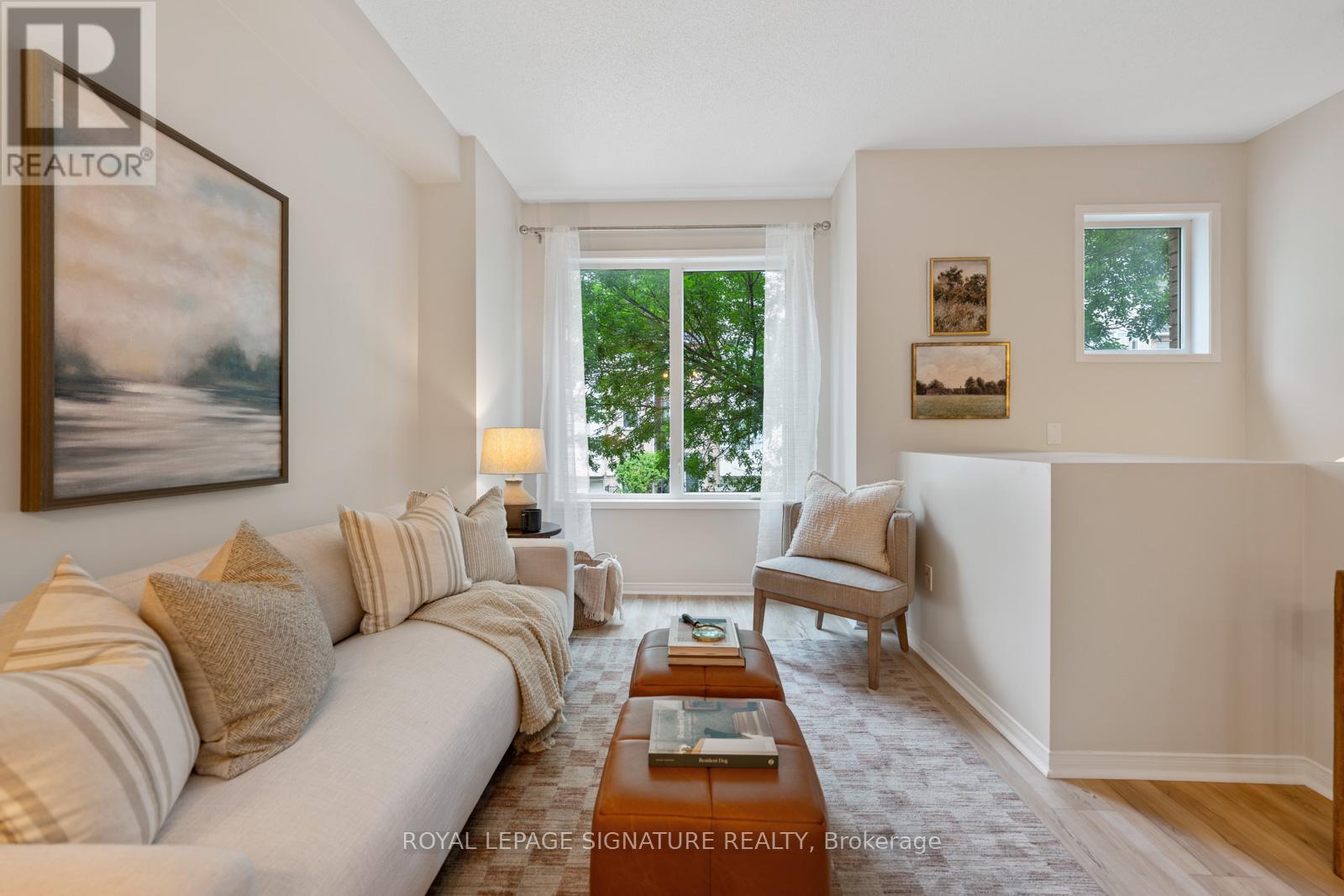5 Ice Cream Lane, Toronto (East End-Danforth), Ontario  M4C 5T1 - Photo 8 - E12212644
