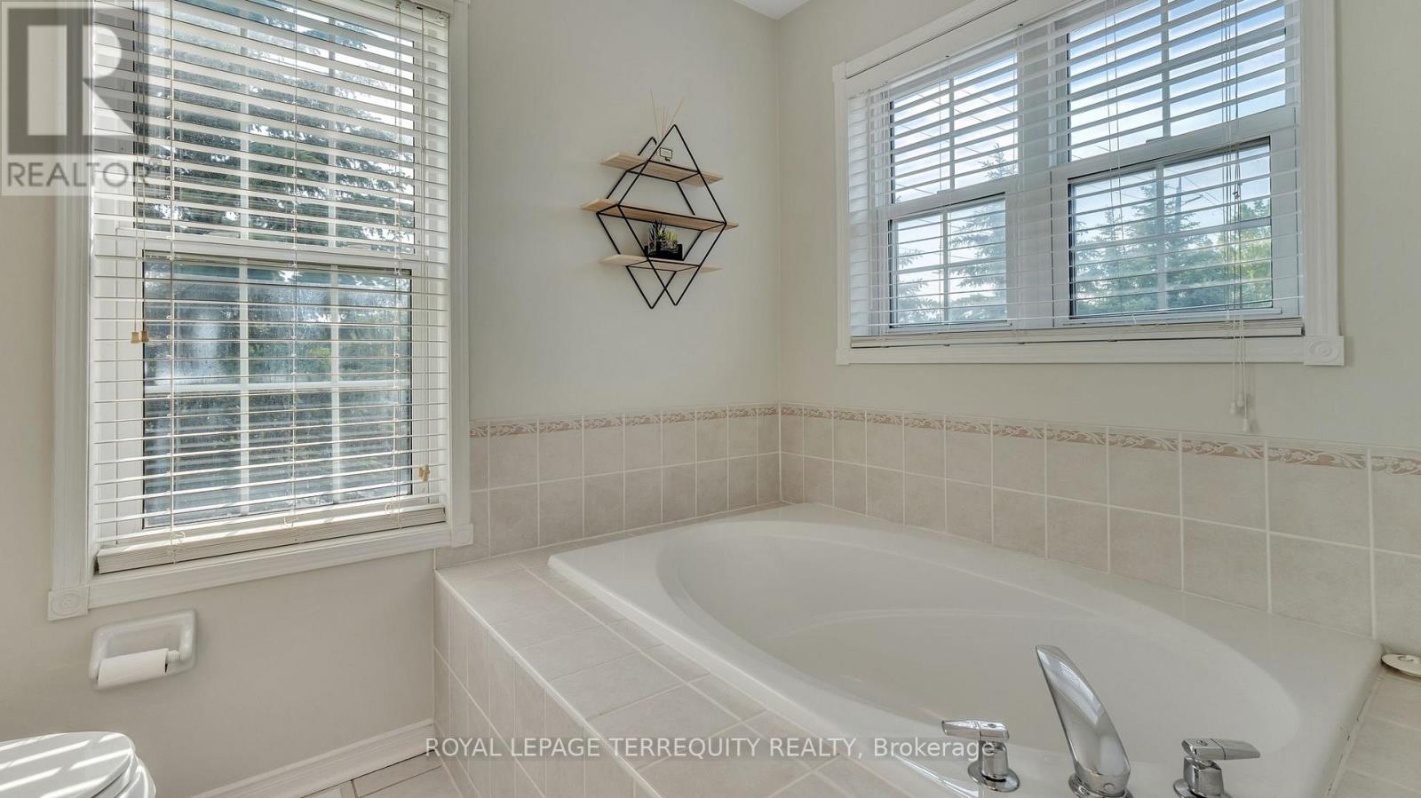 55 Beaumaris Crescent, Whitby (Brooklin), Ontario  L1M 2H4 - Photo 28 - E12212647