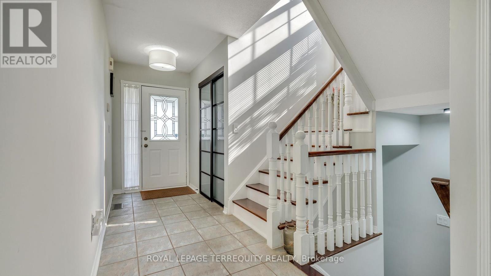 55 Beaumaris Crescent, Whitby (Brooklin), Ontario  L1M 2H4 - Photo 8 - E12212647