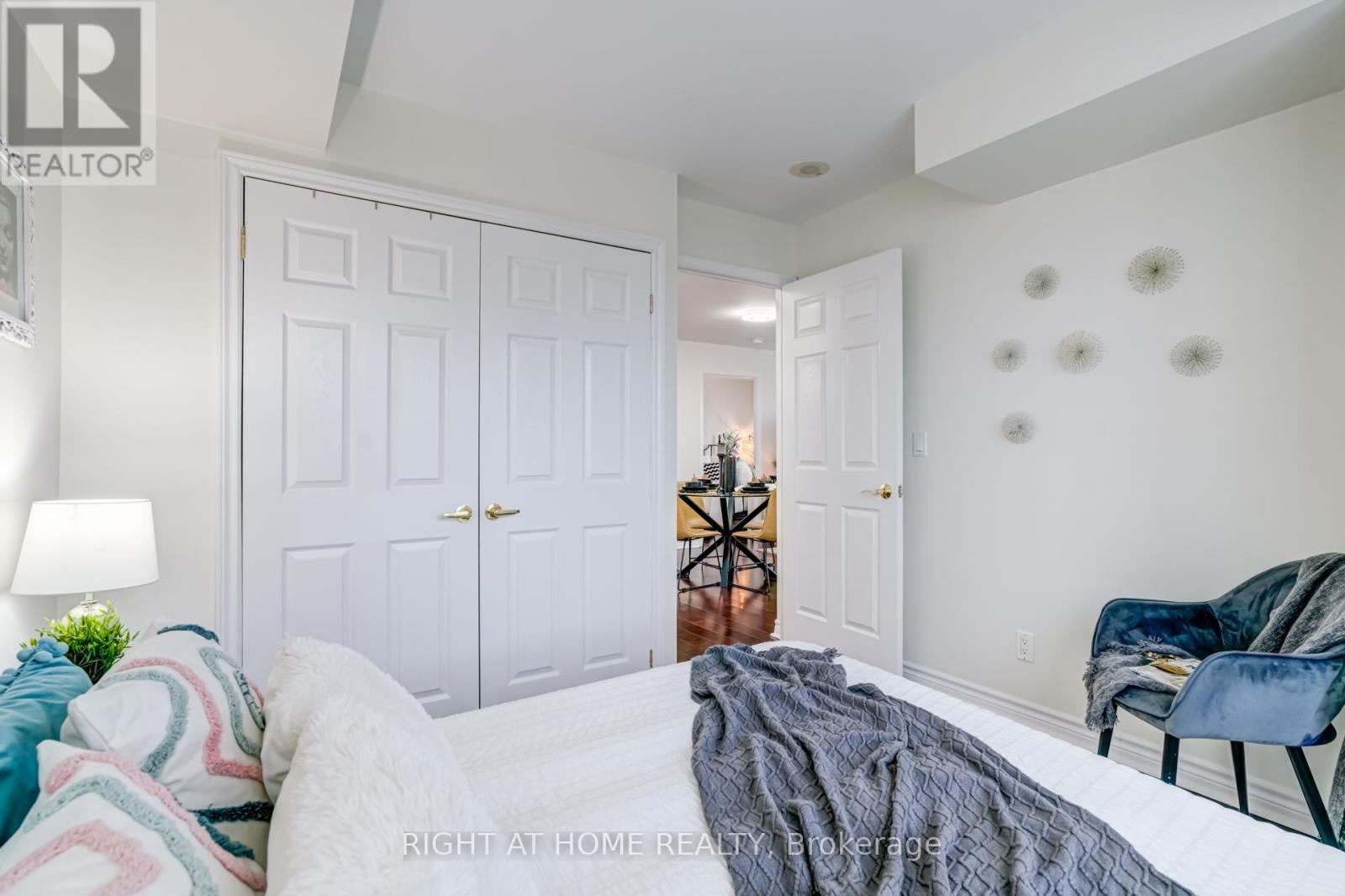 403 - 11 Oneida Crescent, Richmond Hill (Langstaff), Ontario  L4B 0A1 - Photo 16 - N12001137