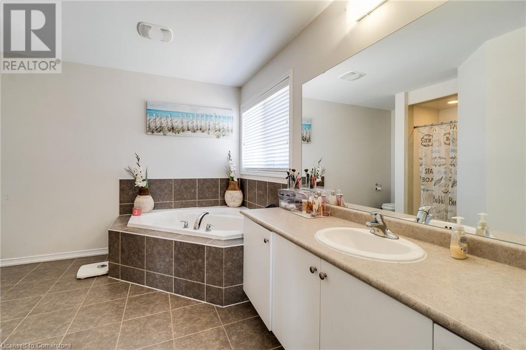 230 English Lane, Brantford, Ontario  N3T 0K2 - Photo 24 - 40739825